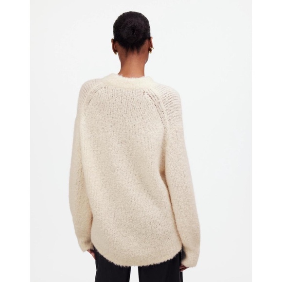 Madewell Wool-Alpaca Blend Bouclé-Knit Oversized Sweater - Picture 3 of 10